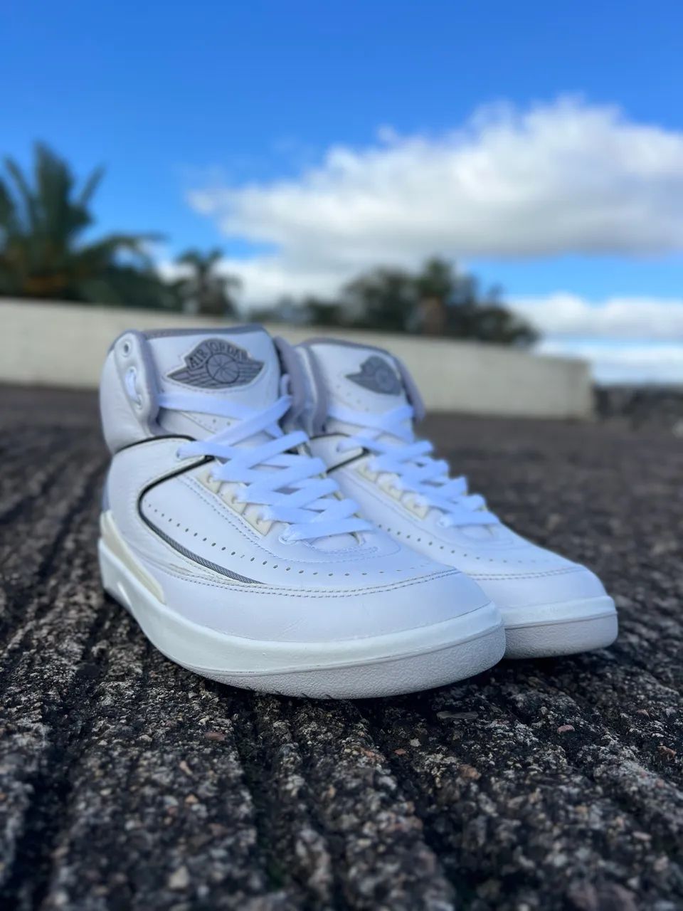 Air Jordan 2 - White and Cement Grey - 36,5 BR - Foto 2
