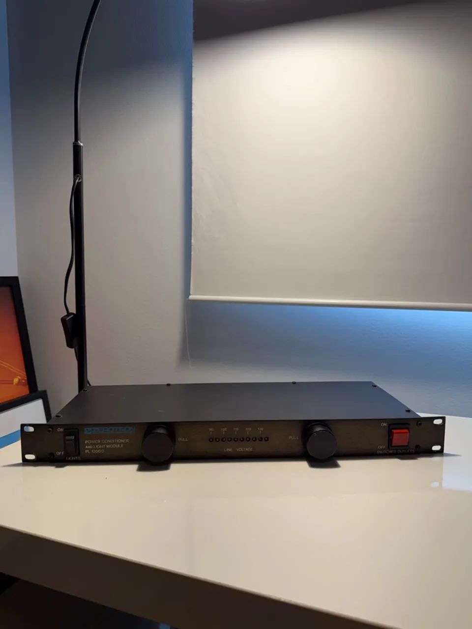 Régua energia rack Zerotron 