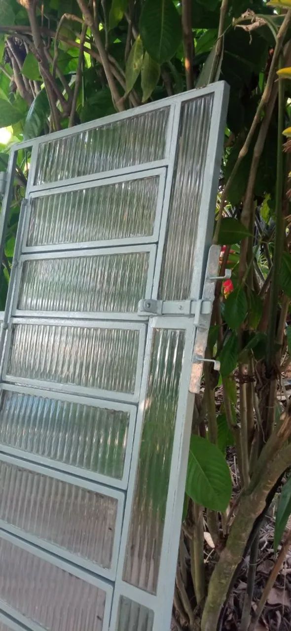 Porta basculante para casa - Foto 3