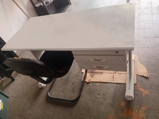 Mesa de trabalho  - Foto 2