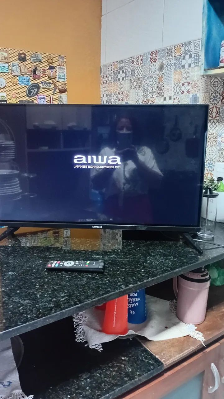 Smart  TV de 32 polegadas  nova