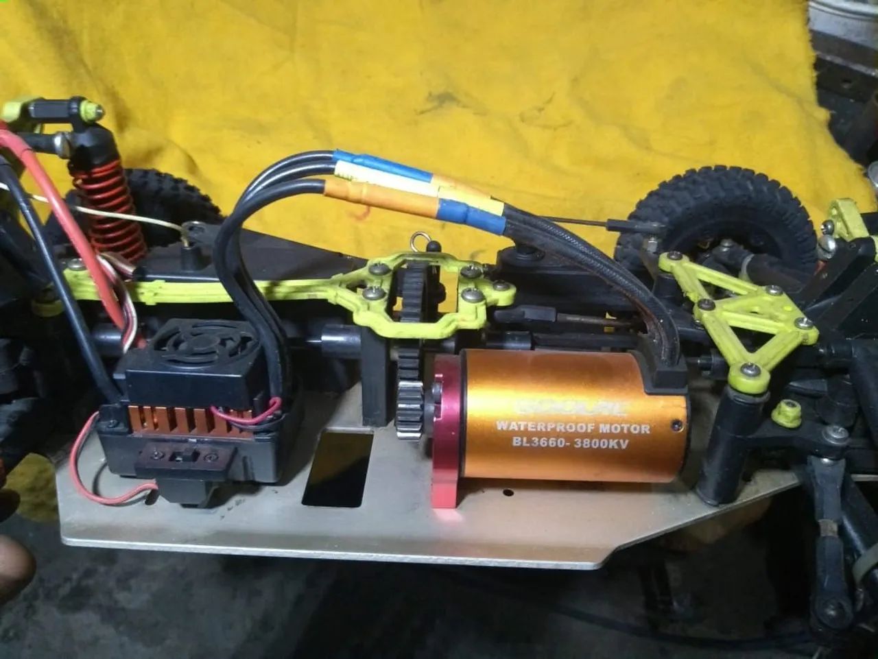 Automodelo conserto e manutenção em carro elétrico e a Nitro - Foto 3