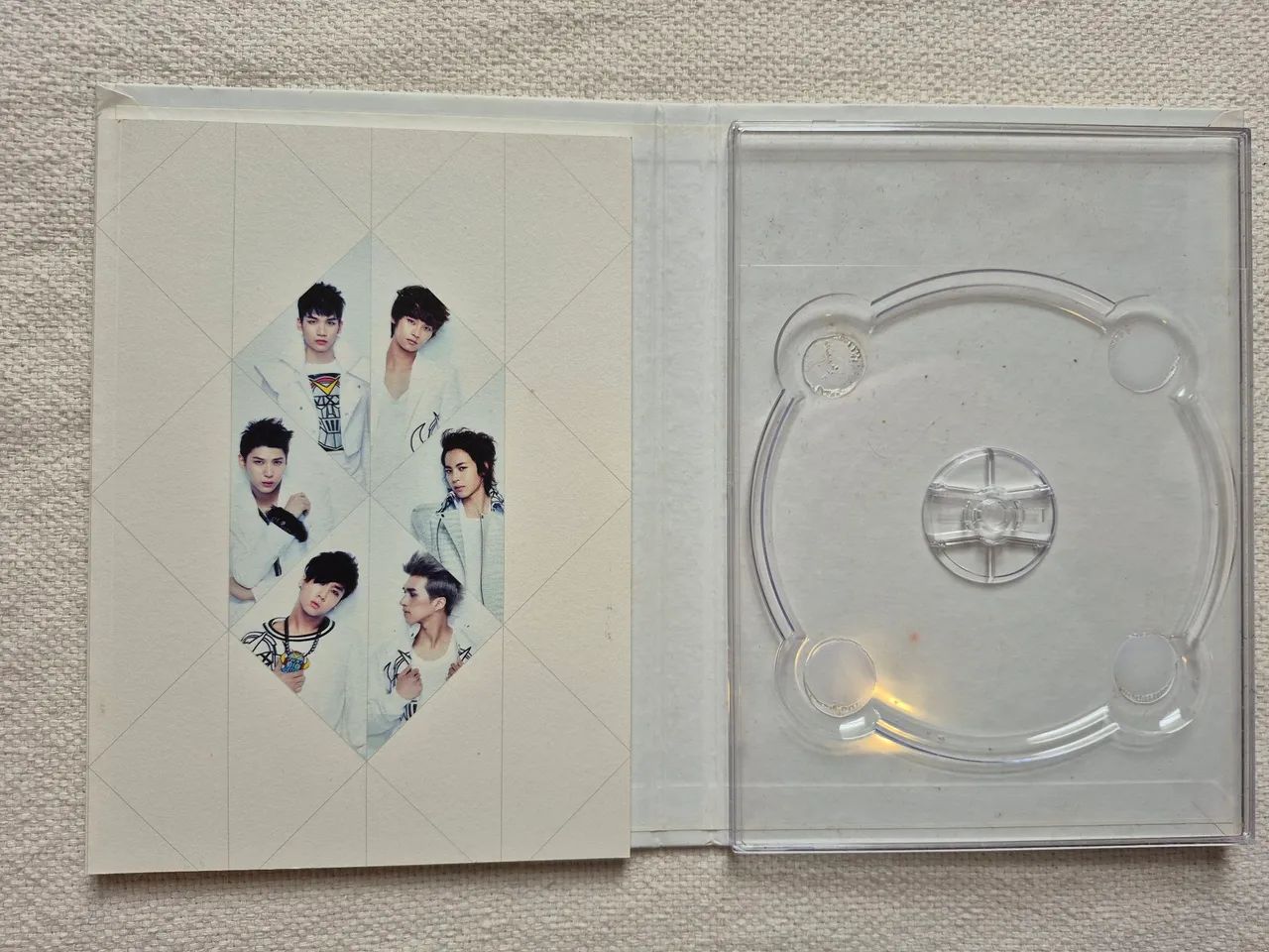 Album Début K-Pop VIXX - Superhero - Foto 3