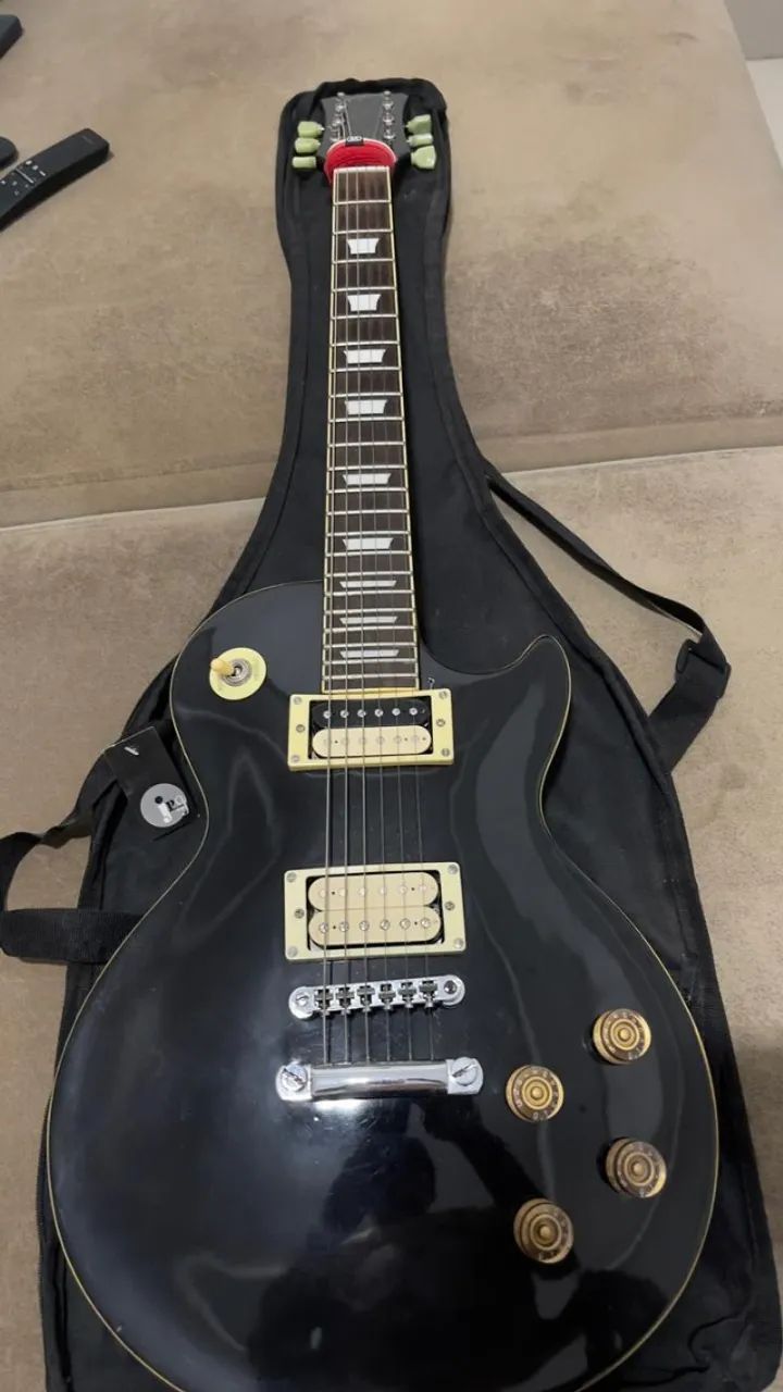 Guitarra les paul epiphone preta