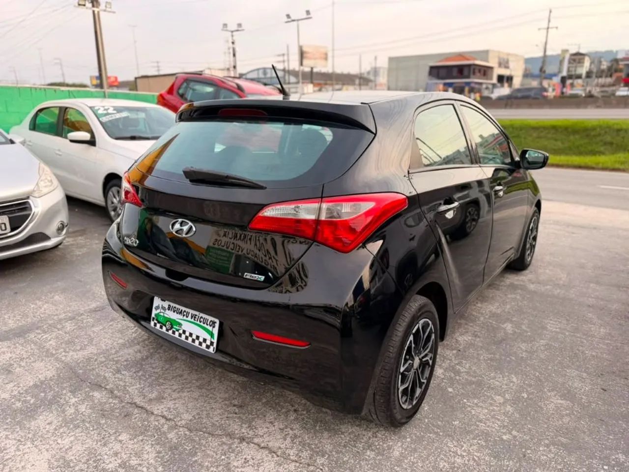 Hyundai HB20 Comf./c.plus/c.style 1.0 Flex 12V 2013 - Foto 4