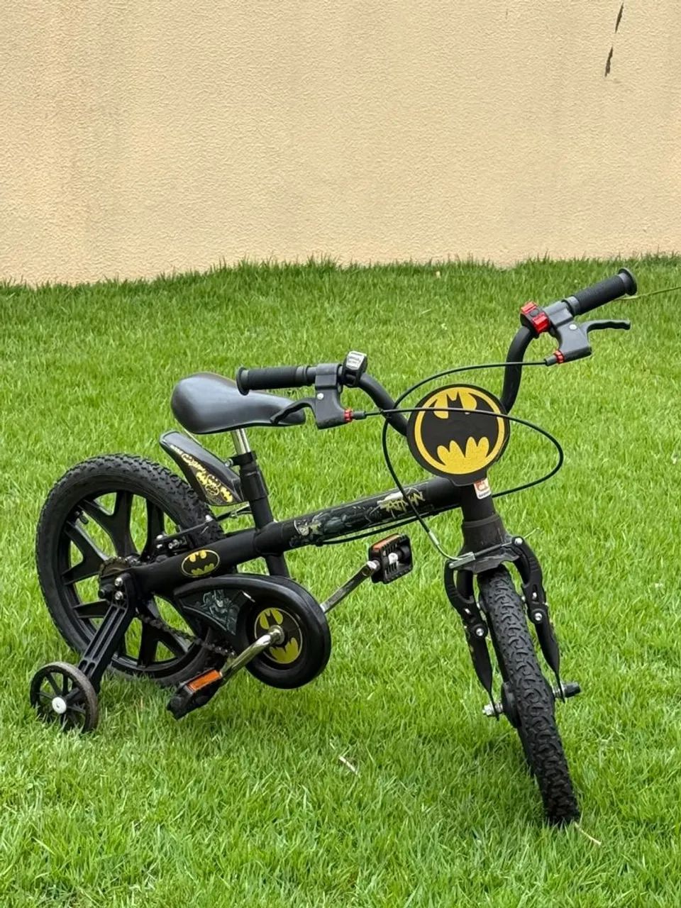 Bicicleta Batman - marca Bandeirantes  - Foto 2