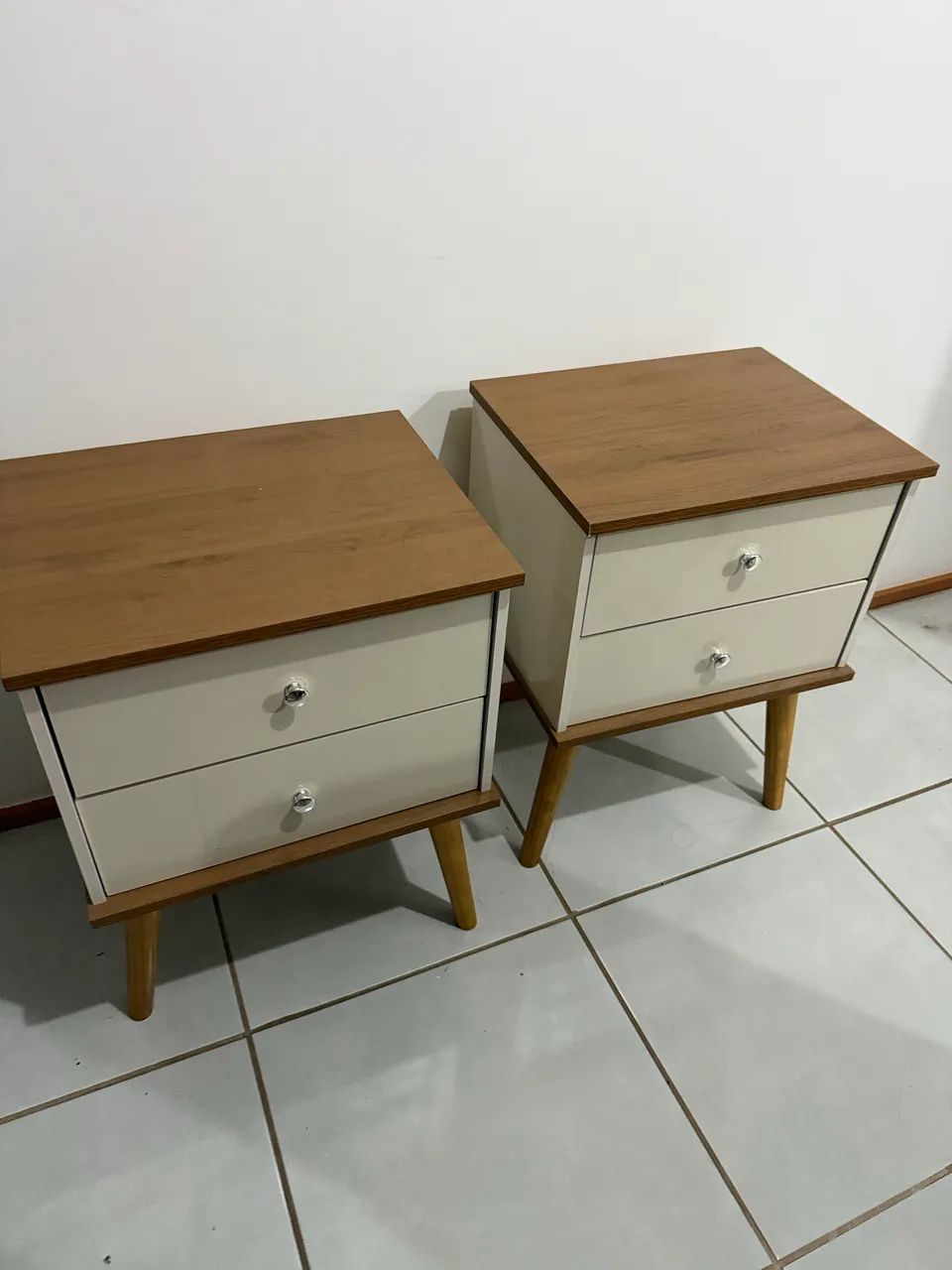 Mesa de cabeceira de cama  - Foto 2
