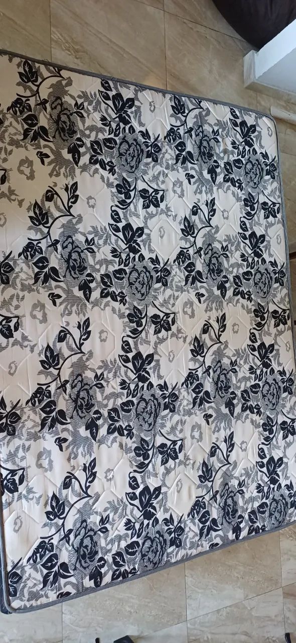 Cama Box Conjugada Casal Completa (Com Pés) - Ótimo Estado - Foto 3