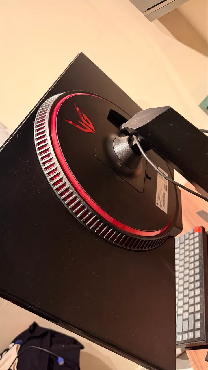 PC com monitor - Game / Edição