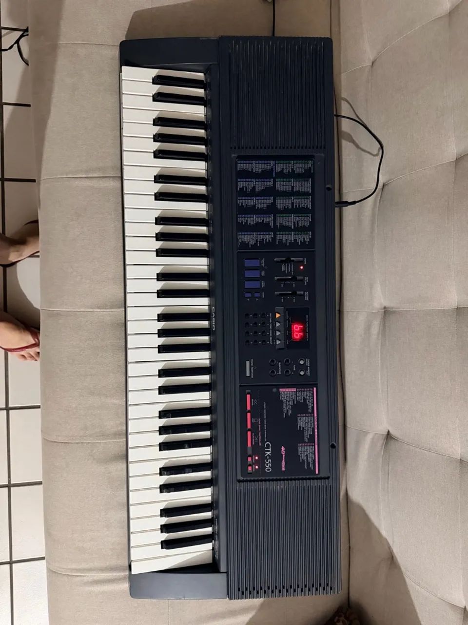 Vendo Teclado Casio CTK - 550 - Foto 3