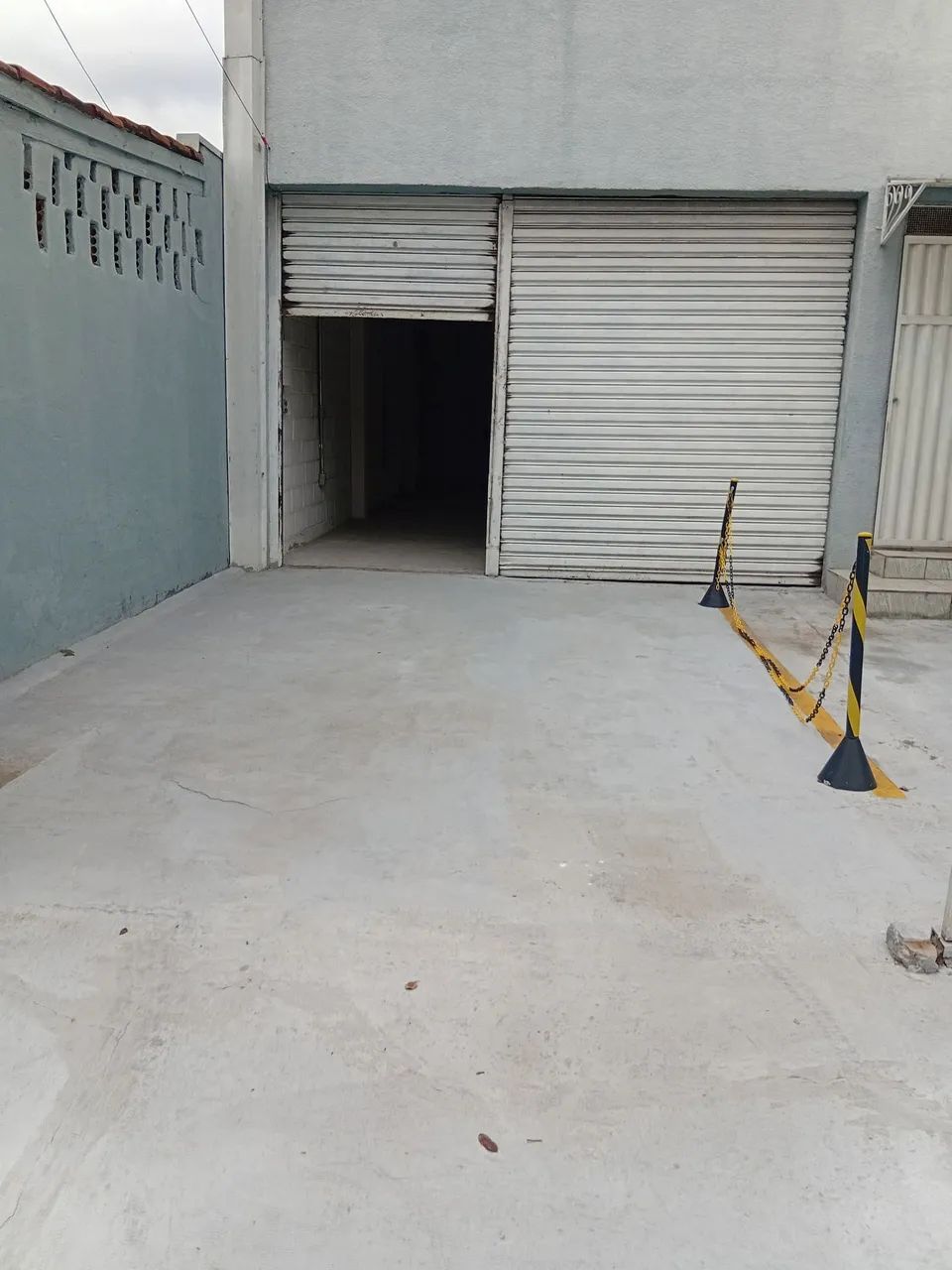 Aluga-se Salão com 70 m2