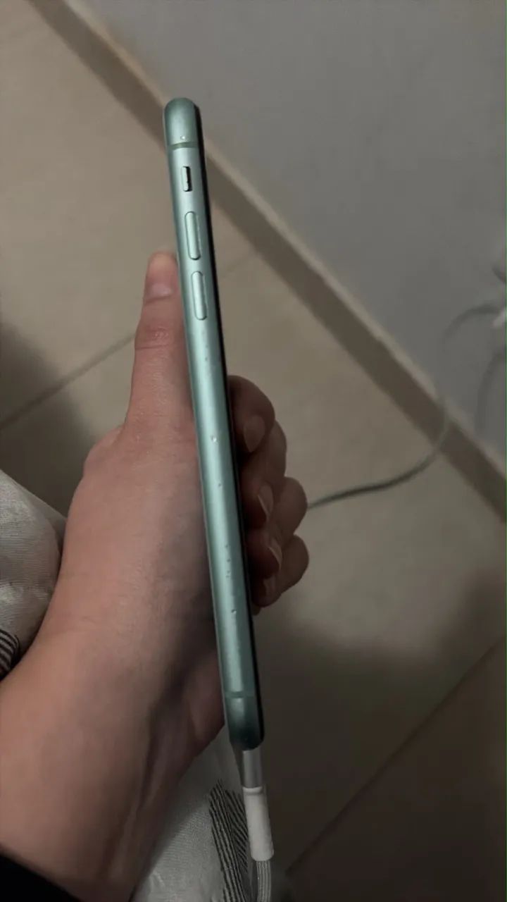 IPHONE 11 128gb - Foto 2