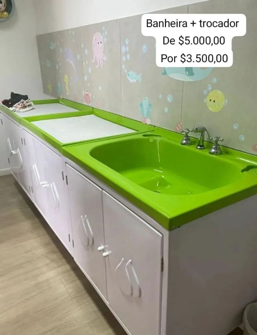 Trocador e banheira 