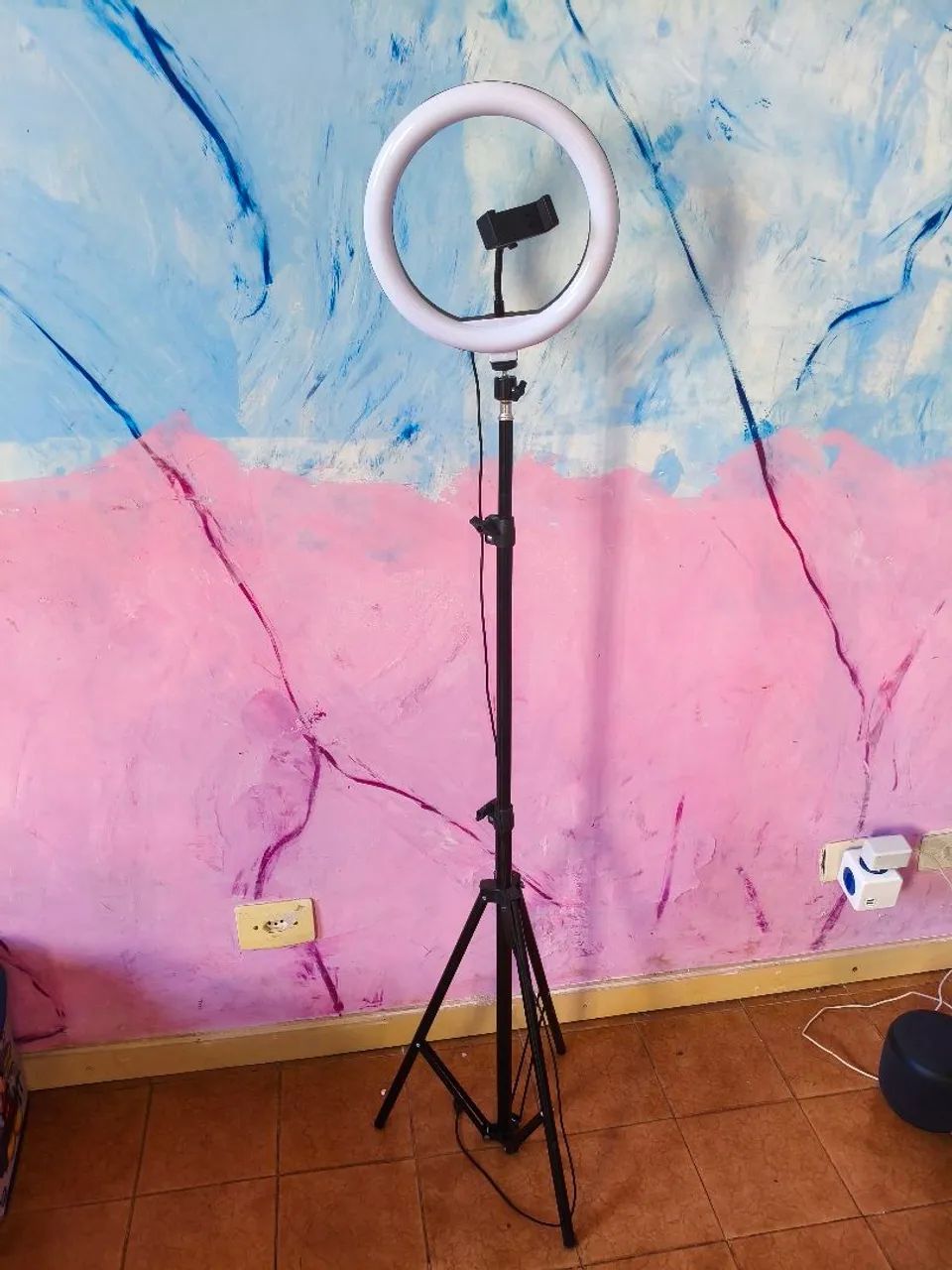 Ring Light LED com Tripé Ajustável e Suporte para Celular
