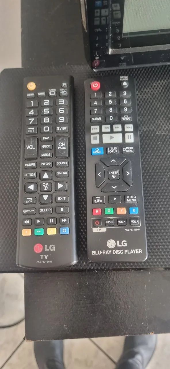 Televisão LG 50 polegadas e um Blu-Ray LG