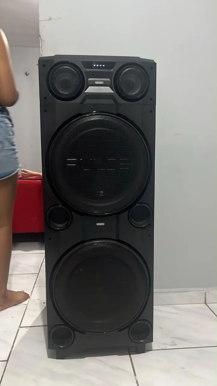 Vende se caixa com apenas 2 meses de uso  - Foto 2