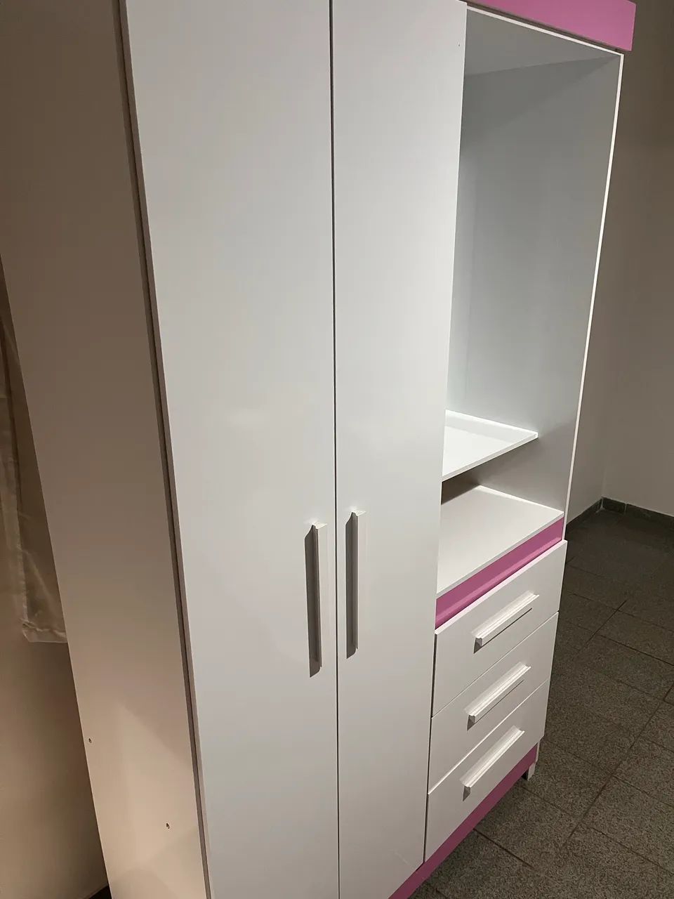Guarda roupa infantil