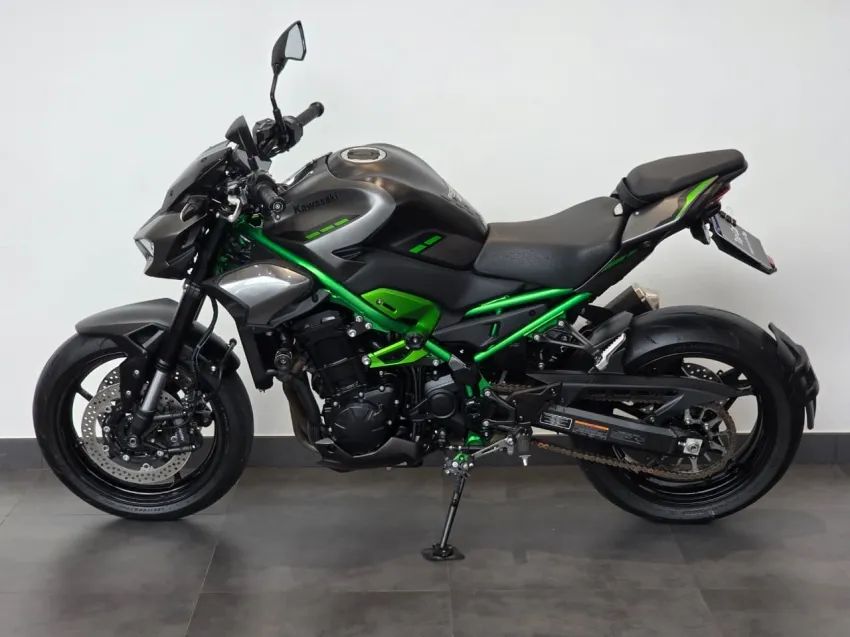 Kawasaki Z 900 . - Foto 2
