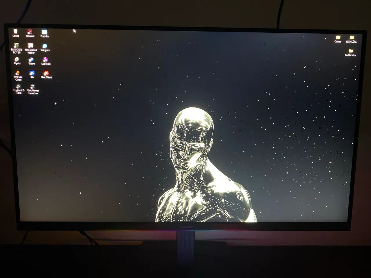 Monitor 100HZ Sansung novo