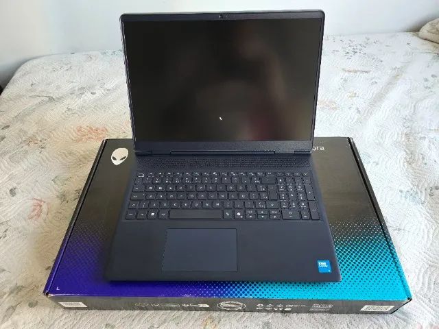 Notebook Alienware Aurora 16 | RTX 4050 | Core Ultra 5 210H | 16GB | 512GB