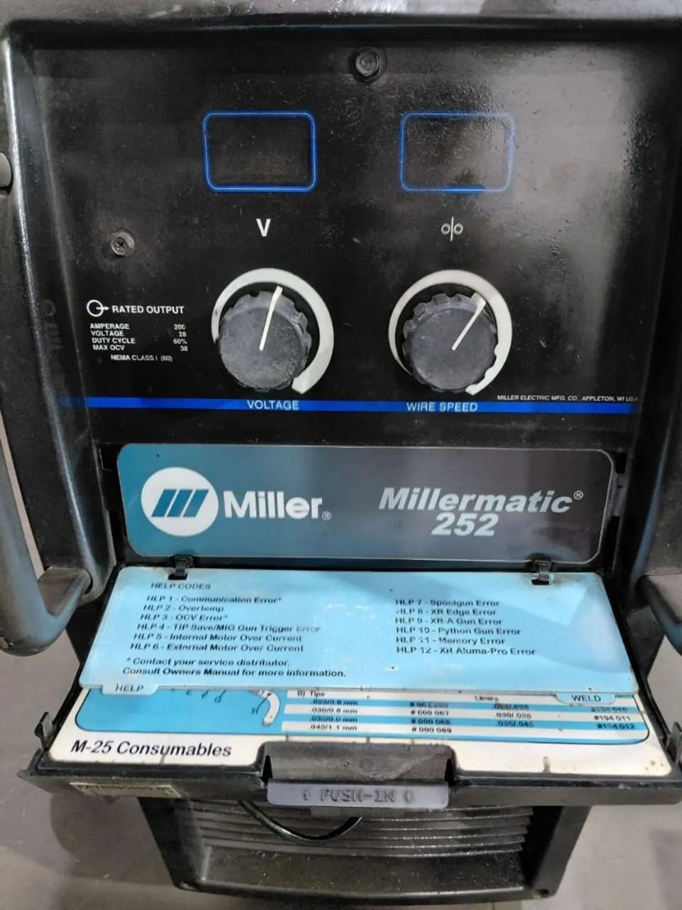 Máquina de solda MIG / MAG modelo Millermatic 252 Miller - Foto 4
