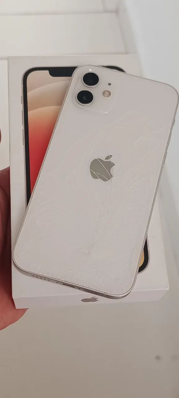iPhone 12 64GB Branco  - Foto 2