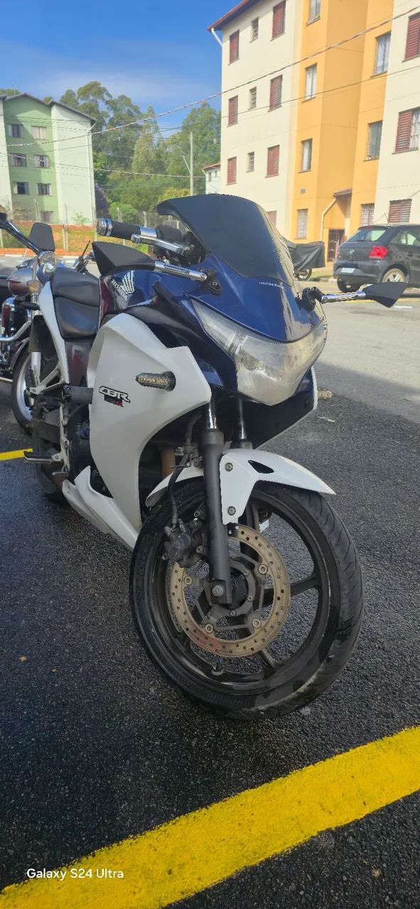 CBR 250R - Foto 2