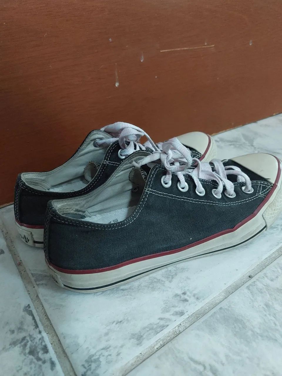 Tenis Converse All Star - Tamanho 39 - Foto 2