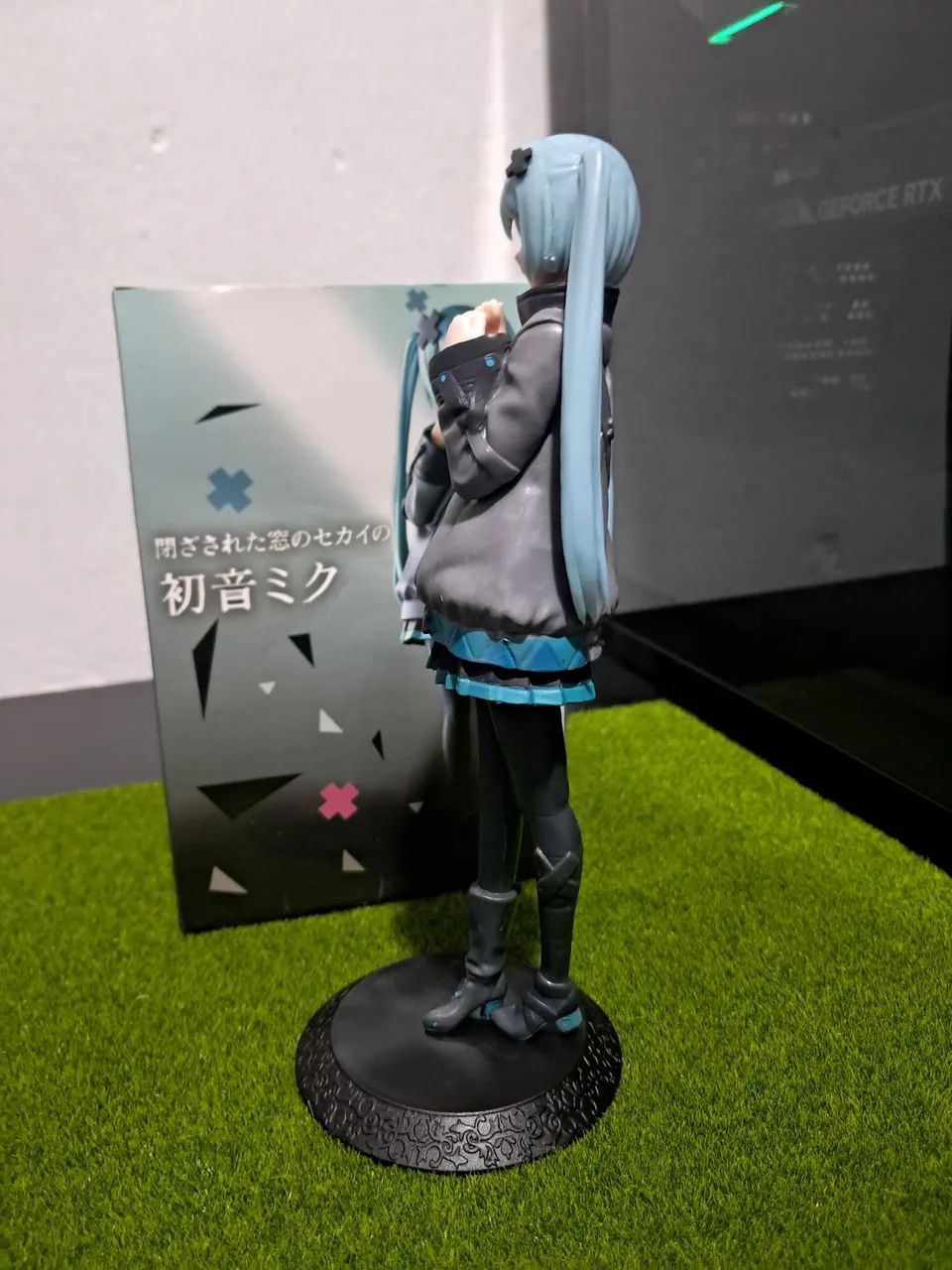 Action Figure Hatsune Miku The Closed World Window 20cm - Foto 3