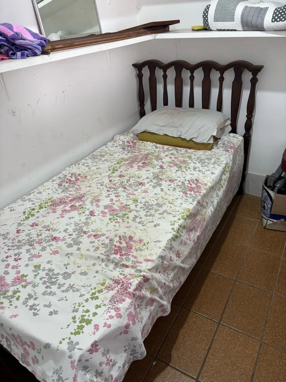 Cama de peroba