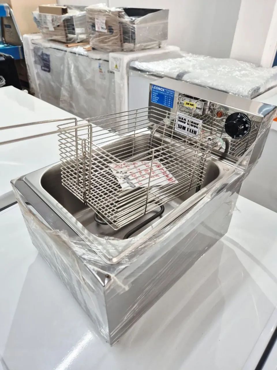Fritadeira Elétrica Nova 220 volts