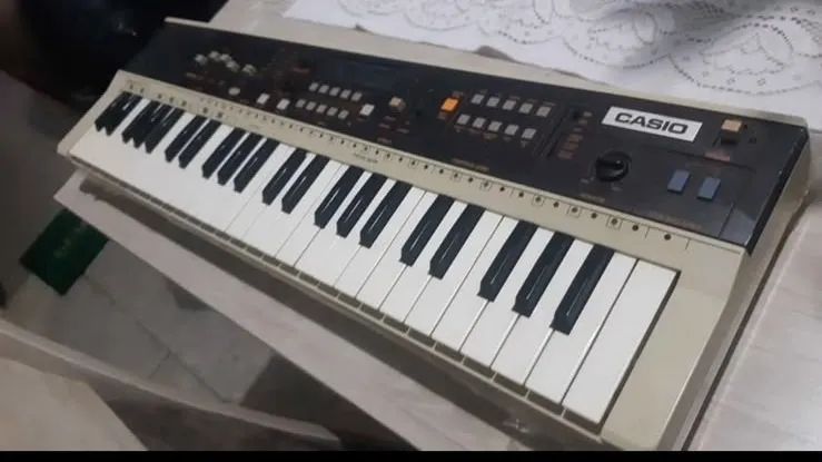 TECLADO MUSICAL MT-70 CASIO