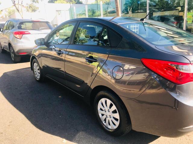 Hyundai HB20S Confort Plus 1.6 COMPLETO 2014 - Foto 5