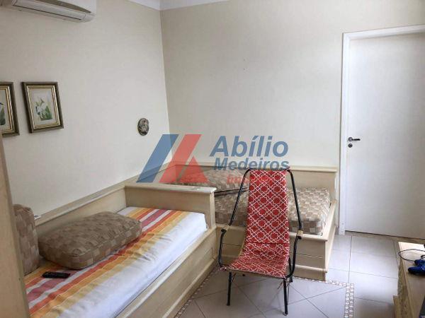 Casa com 5 quartos - Bairro Jardim Lolata em Londrina - Foto 11