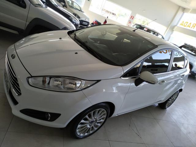 FORD FIESTA 2015/2016 1.6 TITANIUM HATCH 16V FLEX 4P POWERSHIFT - Foto 7