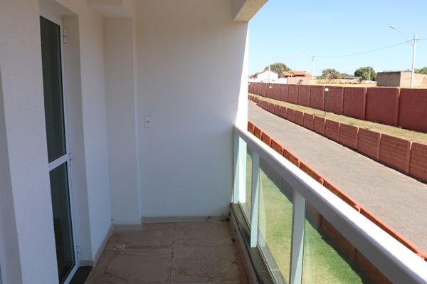 Apartamento com 3 quartos no Condomínio Residencial Lakeside - Bairro Residencial Itaipu - Foto 11