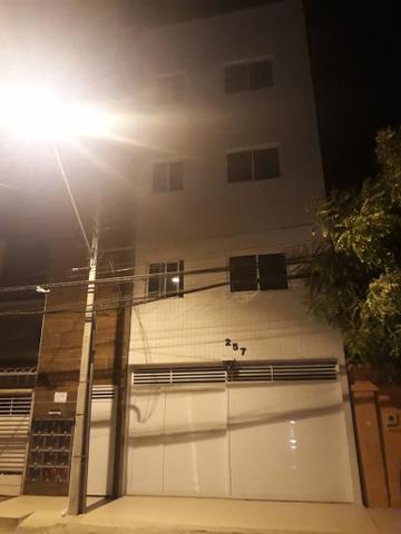 Alugo kitnet no presidente kennedy. / Quintino cunha com 1 quarto - Foto 3