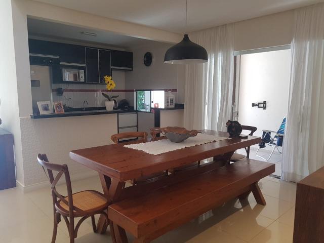 Casa de 4 quartos decorada, linda no condomínio Pedra do Sal - Foto 3