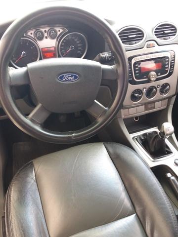 Ford Focus Sedan 2009 2.0 - Foto 3