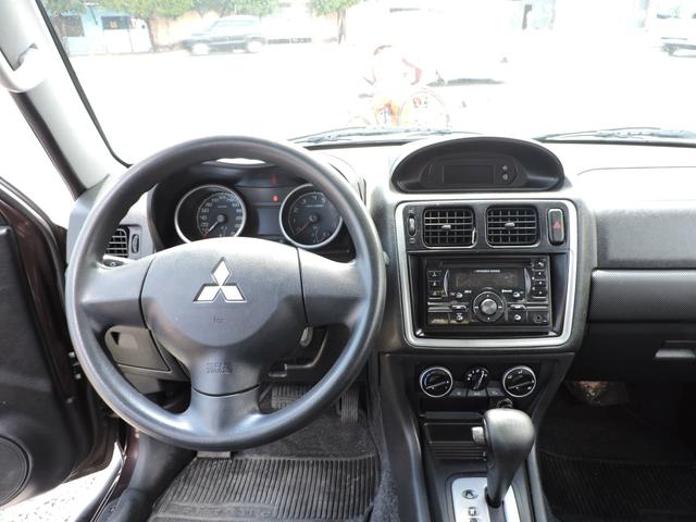 TR4 2.0 4X4 GLS 2011/2012 Automático - Foto 14