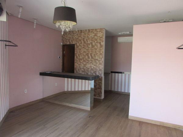 Comercial loja - Bairro Jardim Imperial em Aparecida de Goiânia - Foto 7