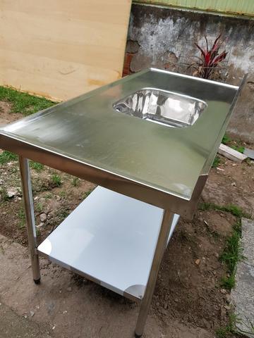 Mesas e Pias de Inox para Uso Comercial - Foto 2