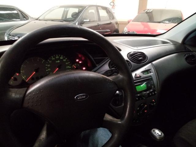 Ford Focus 1.6 GLX Completo - Foto 2