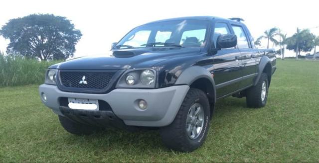 Mitsubishi l200 outdoor 2.5 hpe 4x4 cd 8v turbo intercooler diesel 4p manual - Foto 4