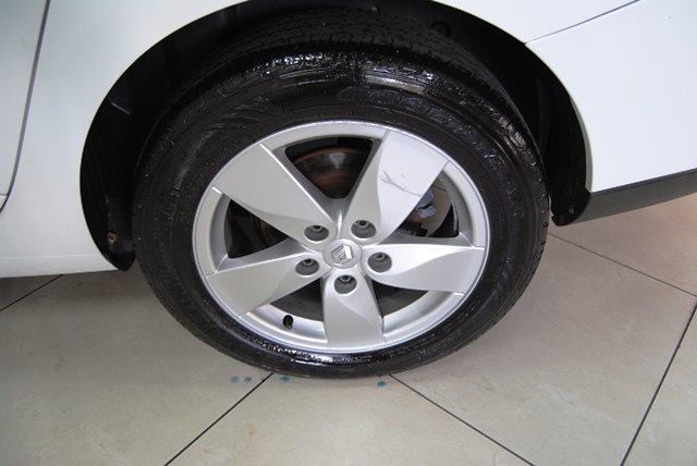 FLUENCE 2012/2013 2.0 DYNAMIQUE 16V FLEX 4P MANUAL - Foto 11