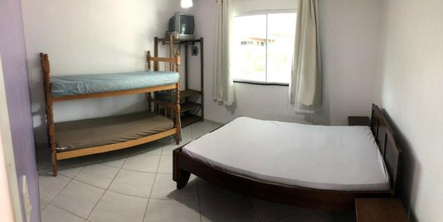 Aluga se p/ diárias Casa com piscina comporta 15 pessoas