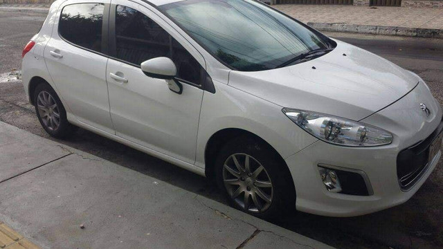 Peugeot 308 1.6 2013/2014 - Foto 4