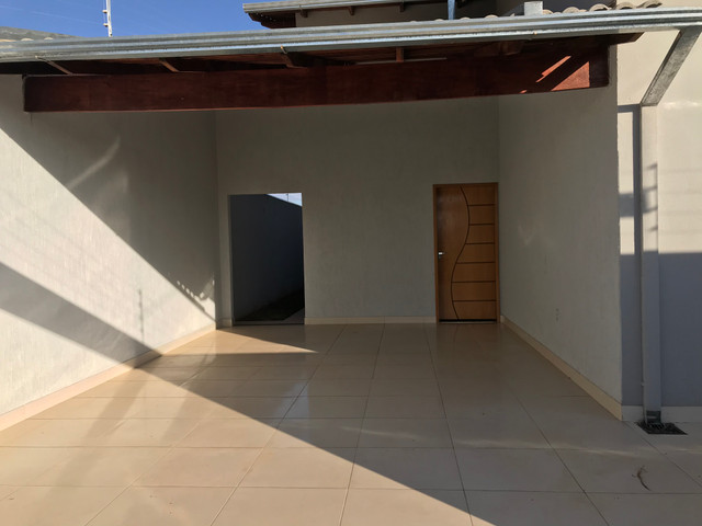 Linda casa no Jardim Itália com oportunidade única - Foto 18