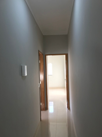 Linda casa no Jardim Itália com oportunidade única - Foto 9