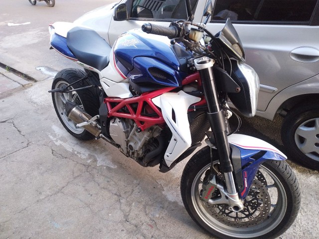 MV AGUSTA BRUTALE 1090RR 2014 A MAIS NOVA DO BRASIL